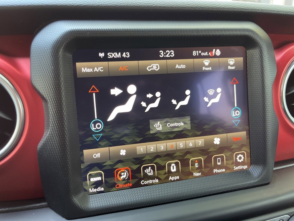 Used 2022 Jeep Wrangler Unlimited Rubicon w/ LED Lighting Group image 49