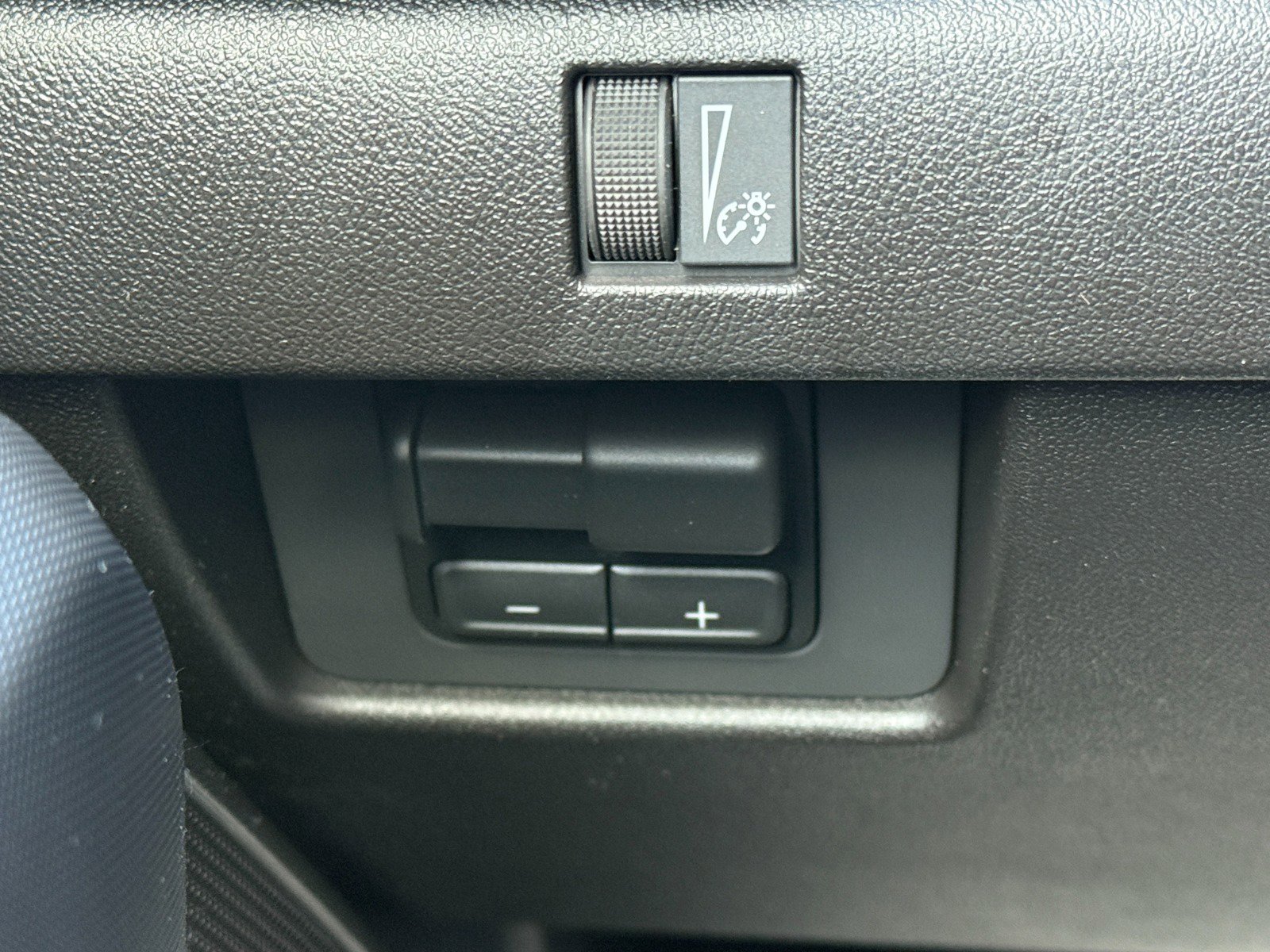 New 2026 GMC Canyon Elevation w/ Technology Package image 27