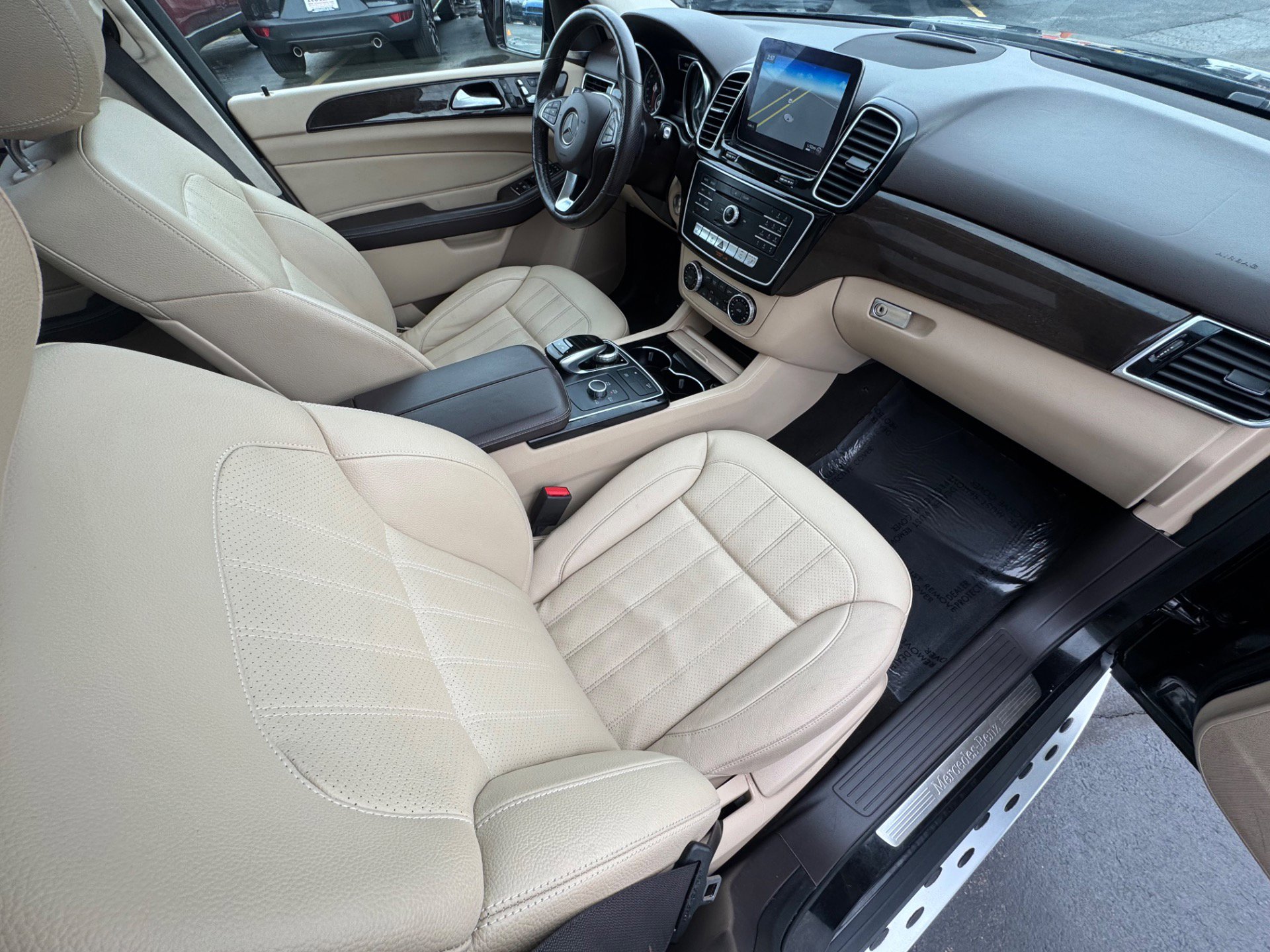 Used 2017 Mercedes-Benz GLE 350 4MATIC image 33