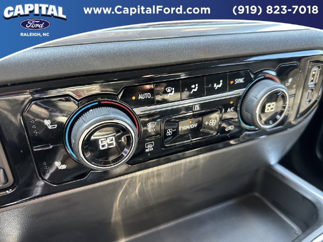 Used 2025 Chevrolet Silverado 1500 LT Trail Boss w/ Convenience Package II AWD/4WD image 29