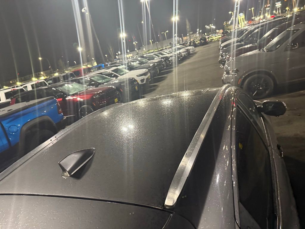 Used 2016 Honda HR-V EX-L image 2