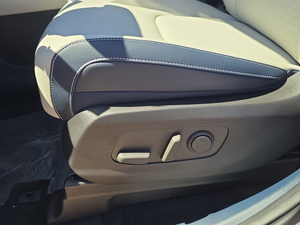 New 2026 Kia Carnival SX Prestige FWD image 22