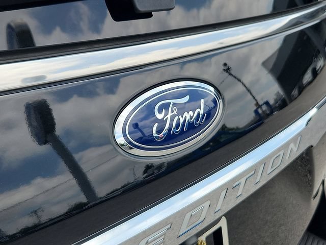 Used 2018 Ford Expedition Limited AWD/4WD image 26