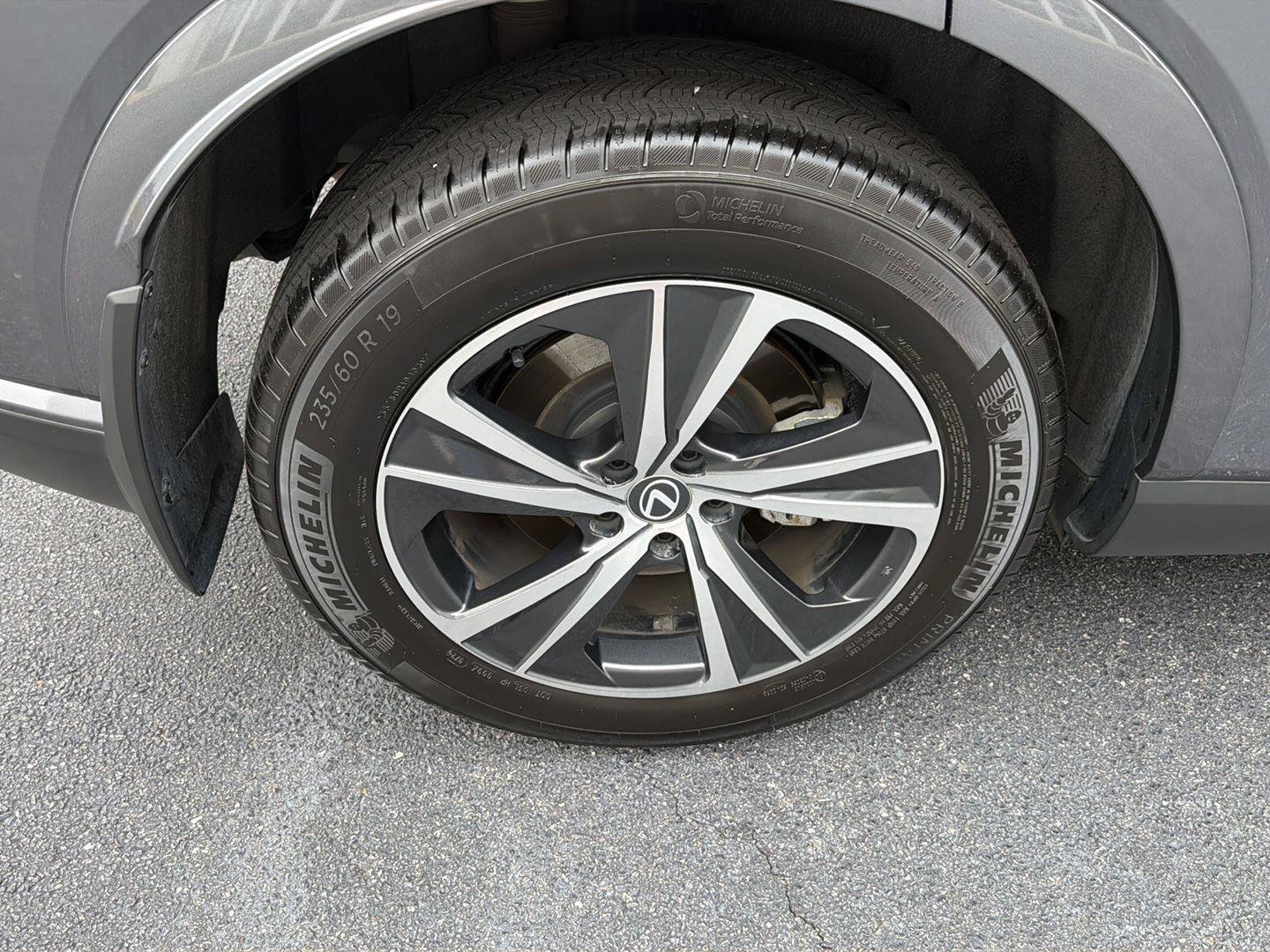 Certified 2023 Lexus RX 350 Premium w/ Cold Area Package FWD image 40