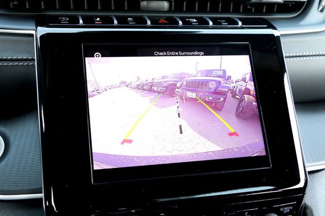 New 2025 Jeep Grand Cherokee L Laredo w/ Luxury Tech Group I RWD image 12