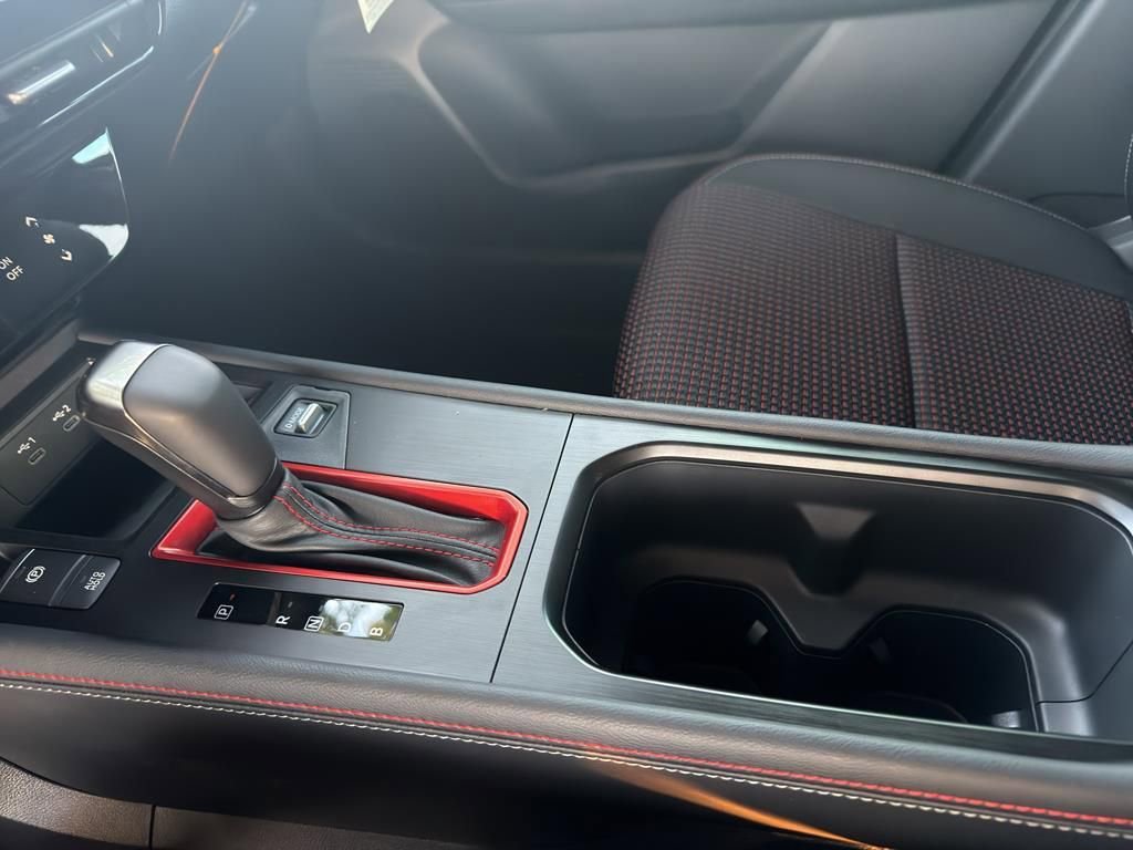 New 2026 Nissan Kicks SR image 29