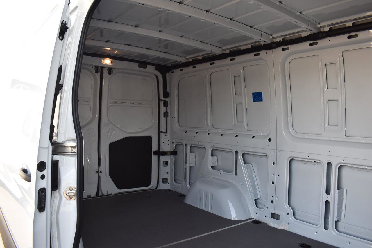 New 2025 Mercedes-Benz Sprinter 2500 image 8