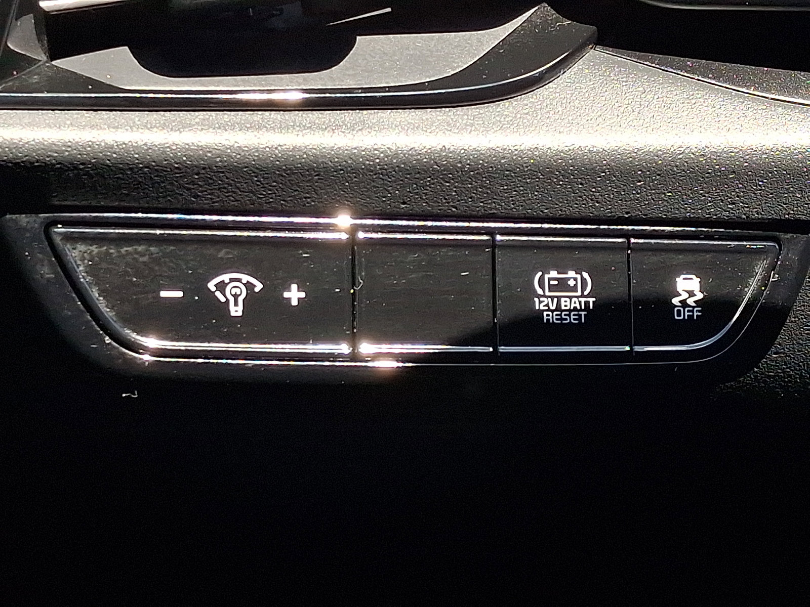 Used 2023 Kia Niro LX FWD image 26
