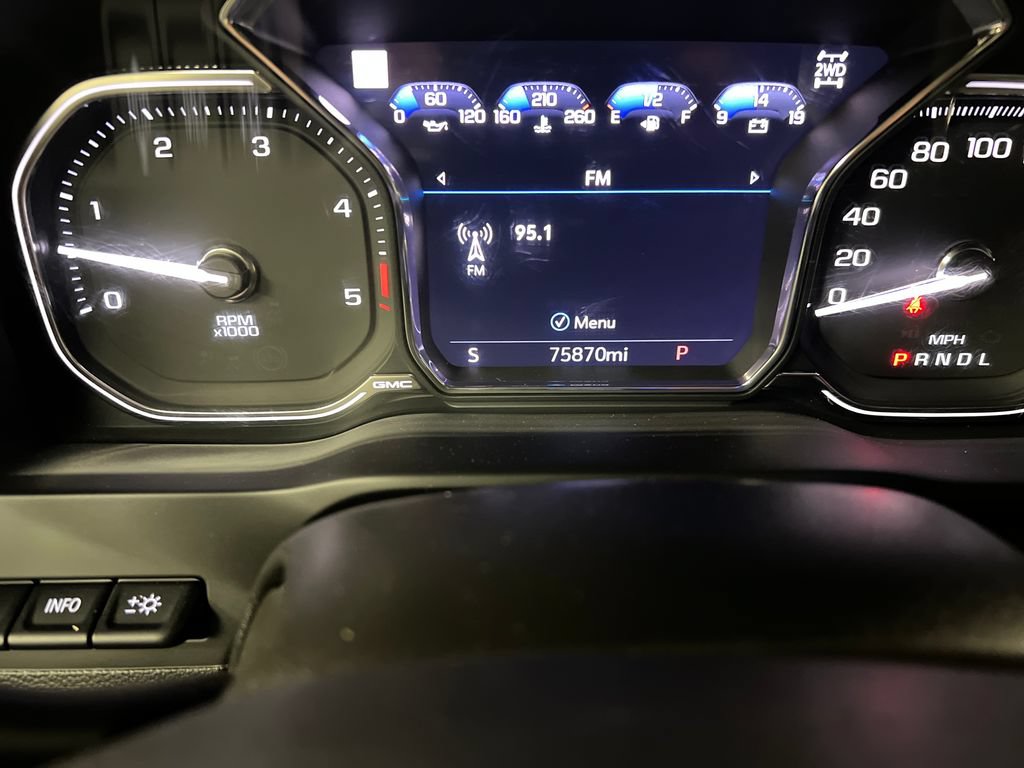 Certified 2022 GMC Sierra 2500 Denali w/ Denali Ultimate Package AWD/4WD image 22