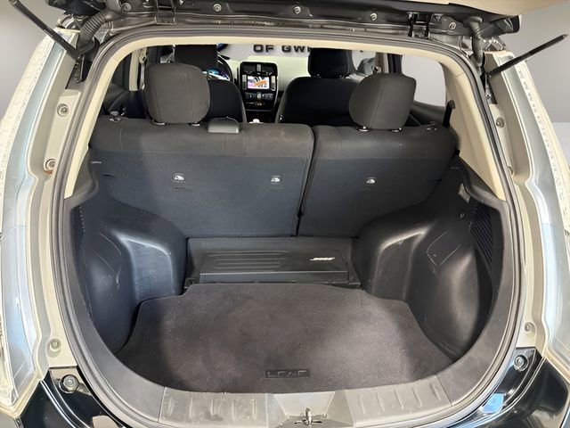 Used 2013 Nissan Leaf SV w/ Premium Pkg image 33