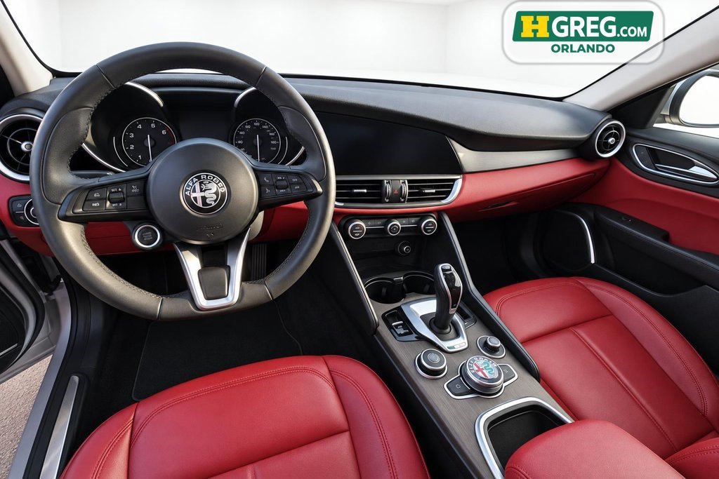Used 2020 Alfa Romeo Giulia Ti AWD/4WD image 14