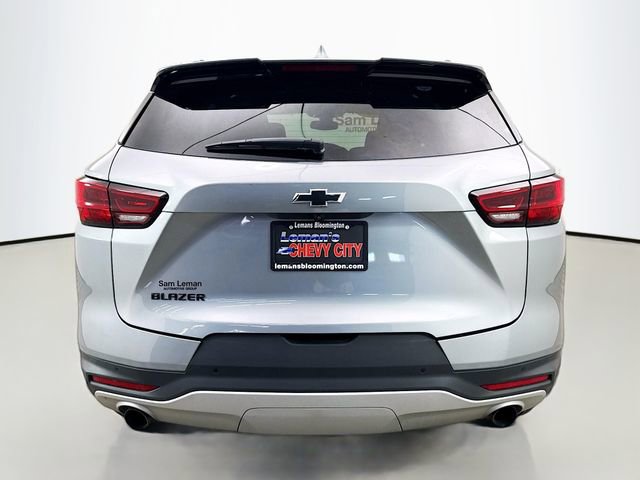 Used 2024 Chevrolet Blazer LT w/ Midnight/Sport Edition image 9