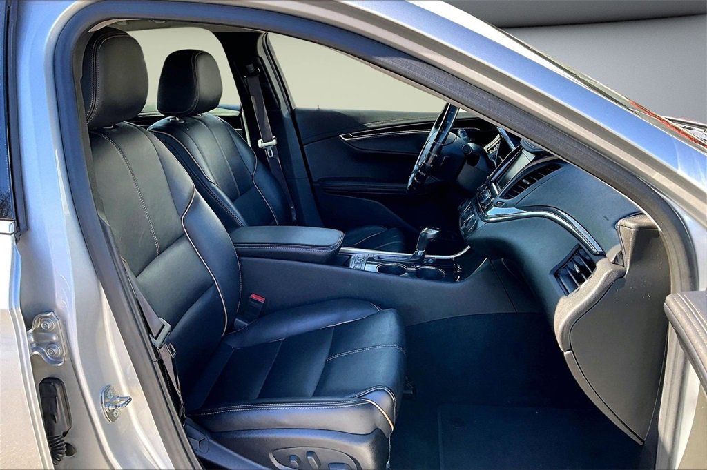 Used 2017 Chevrolet Impala Premier image 26