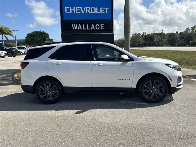 Certified 2022 Chevrolet Equinox RS w/ RS Leather Package image 6