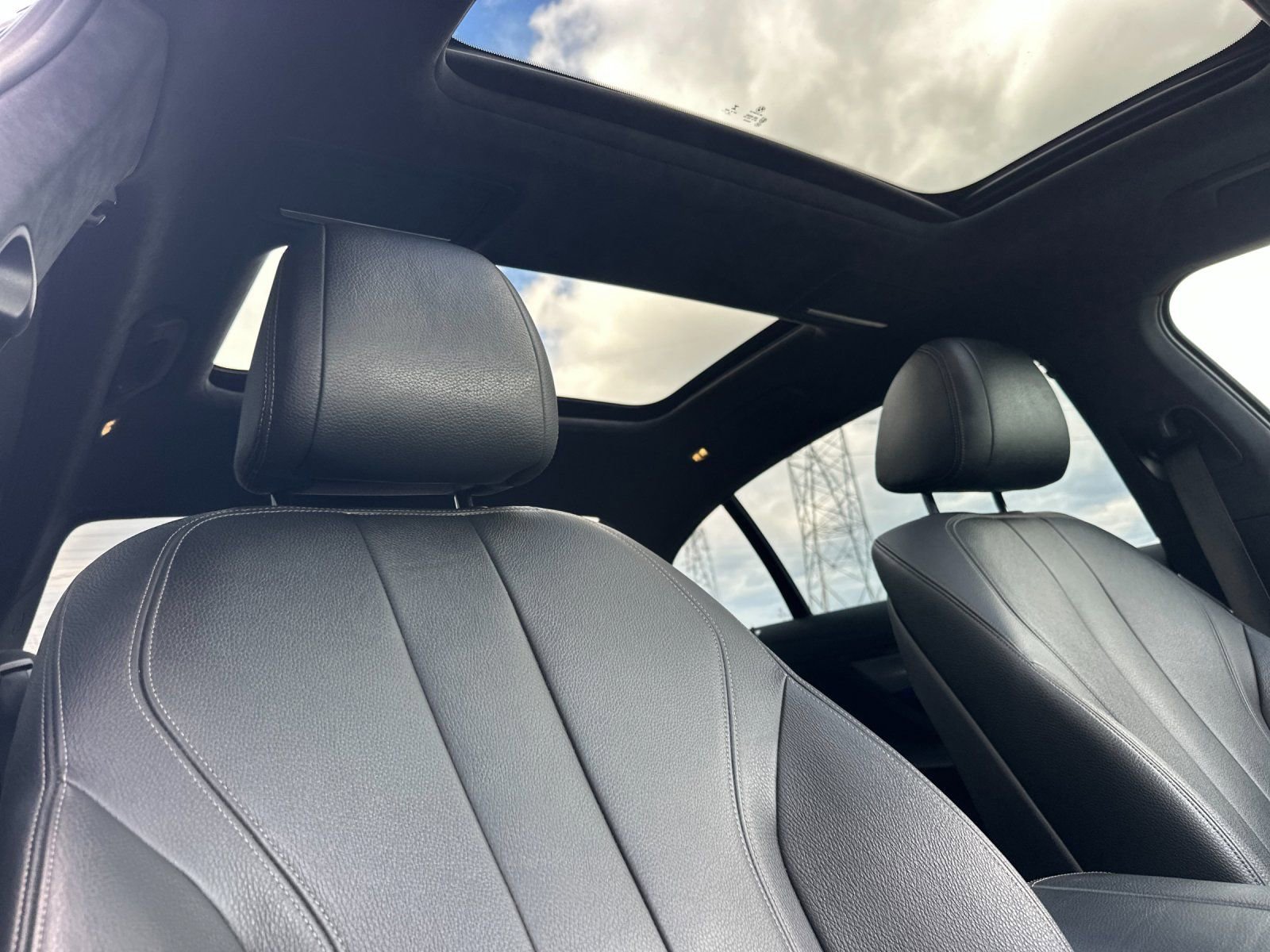 Used 2017 BMW 740e xDrive AWD/4WD image 15