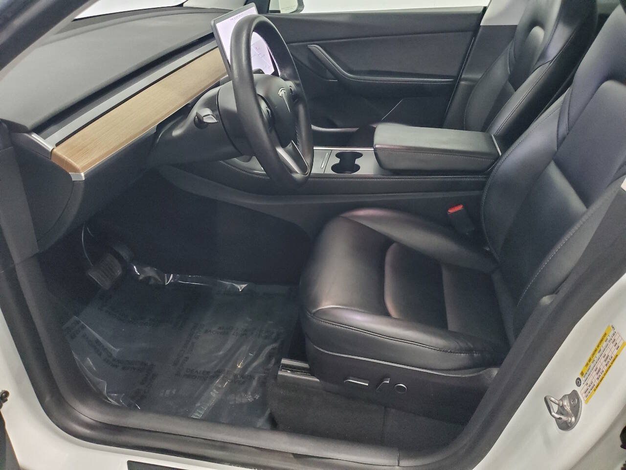 Used 2021 Tesla Model Y Long Range AWD/4WD image 9
