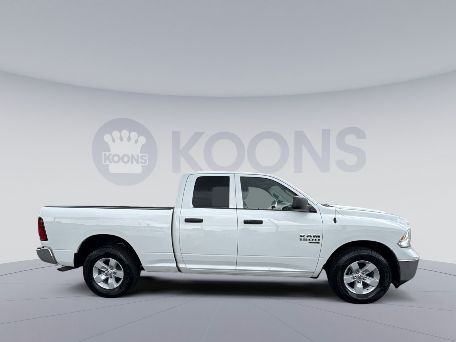 Used 2024 RAM 1500 Classic SLT RWD image 8