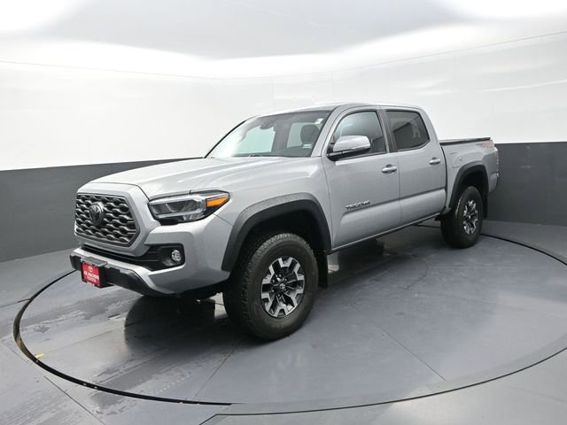Used 2021 Toyota Tacoma TRD Off-Road AWD/4WD image 3