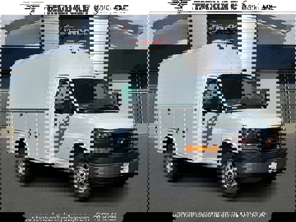 New 2025 GMC Savana 3500 w/ Power Convenience Package