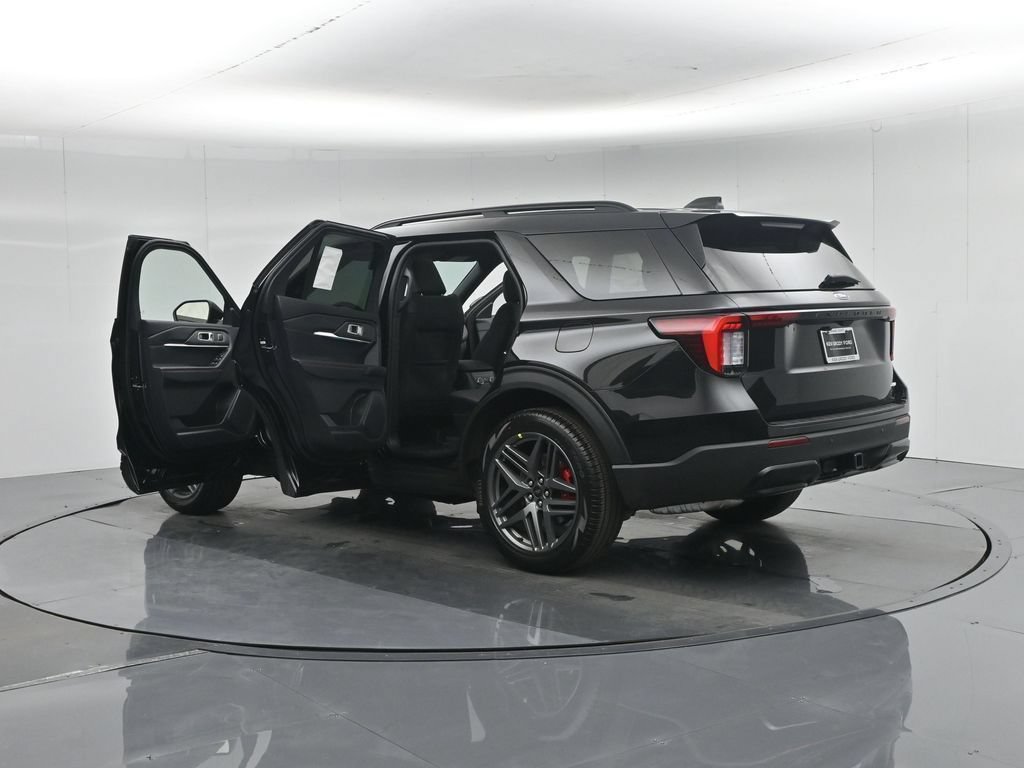 New 2026 Ford Explorer ST-Line w/ ST-Line Street Pack AWD/4WD image 49