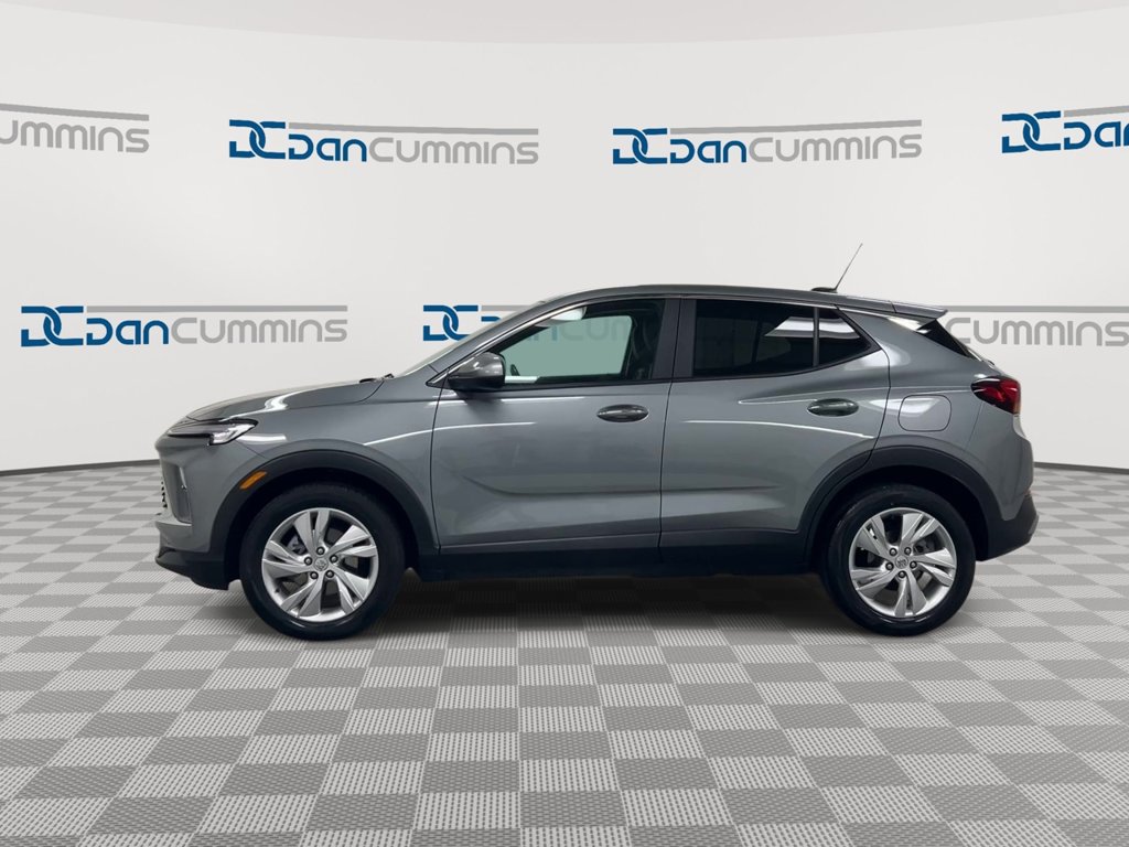 Used 2025 Buick Encore GX Preferred FWD image 5