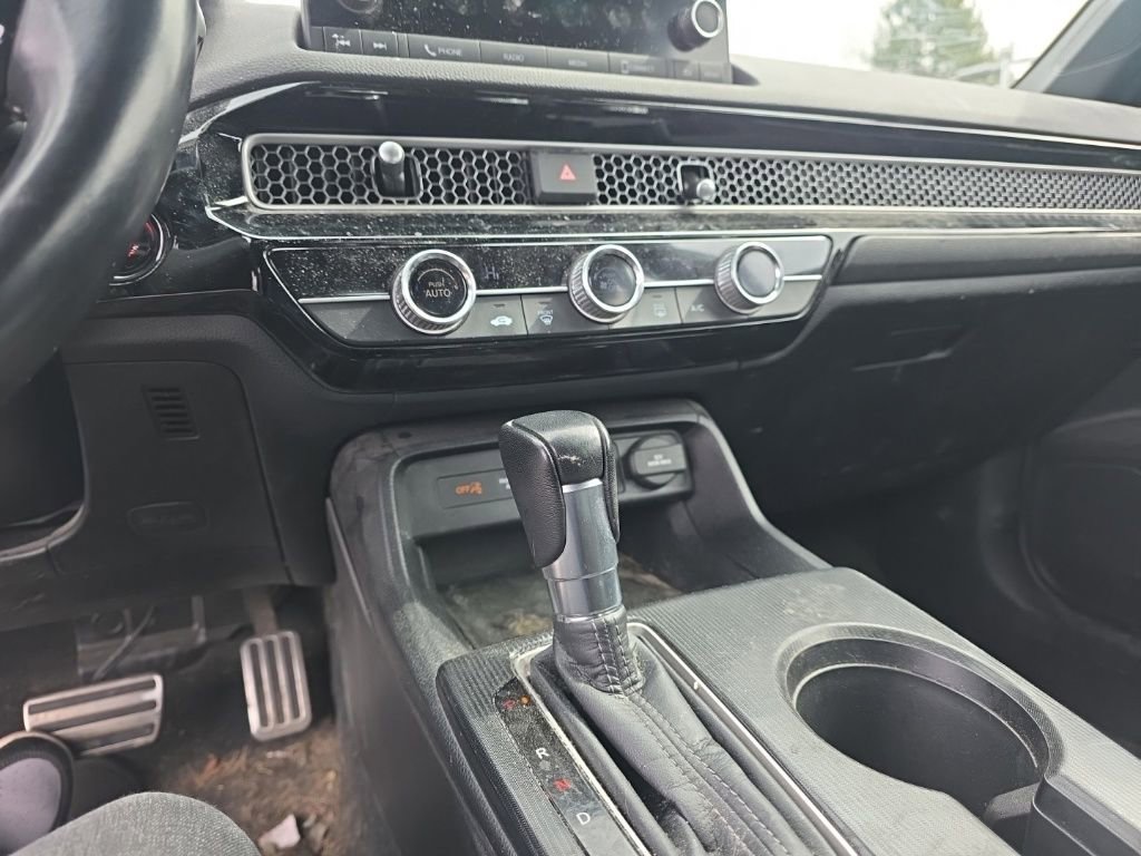 Used 2023 Honda Civic Sport image 16