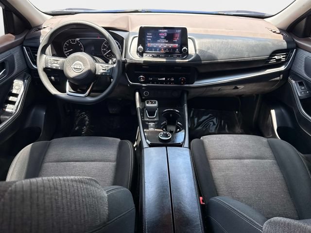 Used 2023 Nissan Rogue SV AWD/4WD image 15
