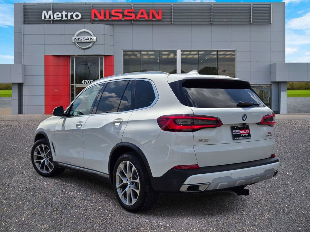 Used 2020 BMW X5 xDrive40i w/ Premium Package AWD/4WD image 4