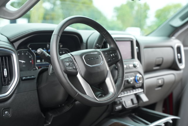 Used 2020 GMC Sierra 1500 Denali w/ Denali Ultimate Package AWD/4WD image 27