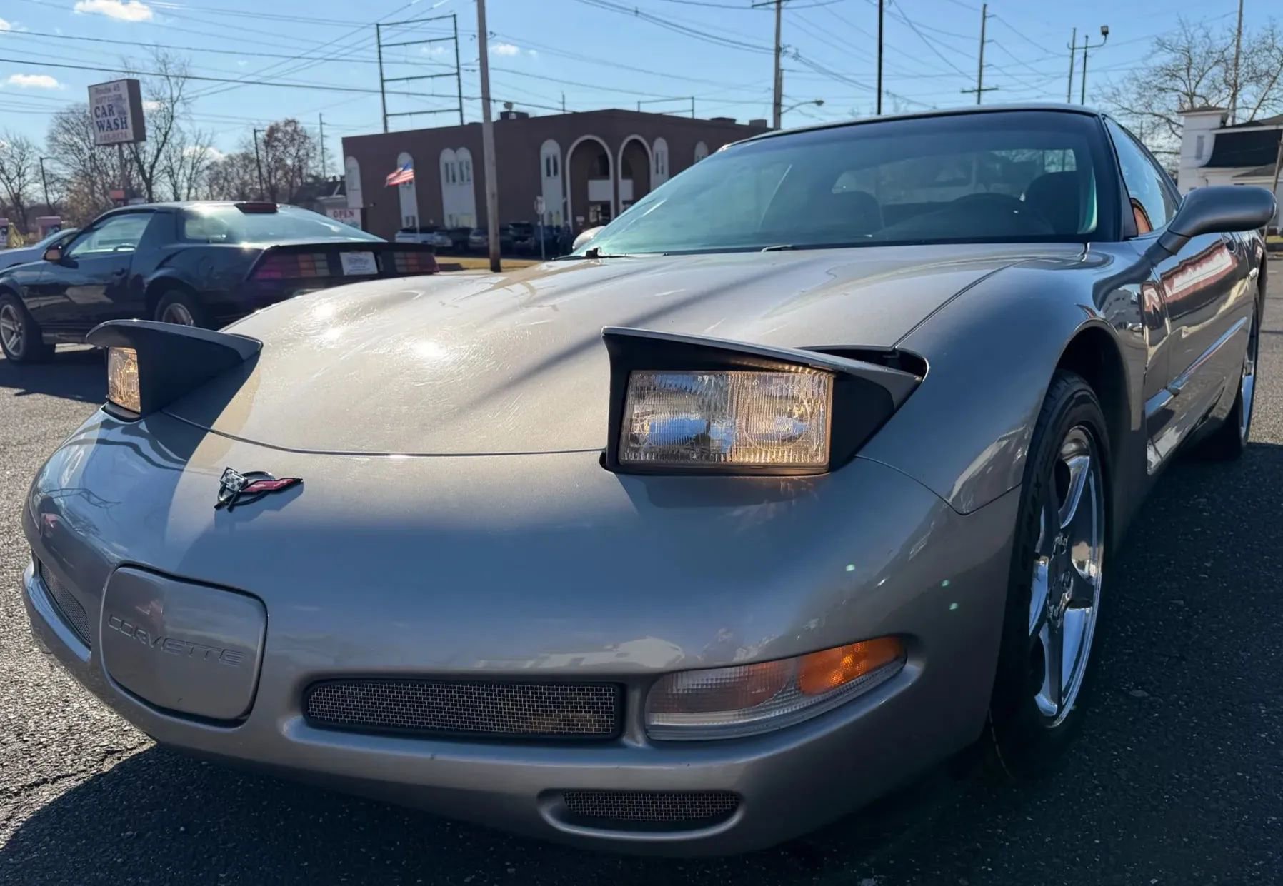 Used 2001 Chevrolet Corvette Coupe w/ Preferred Equipment Group1 image 37