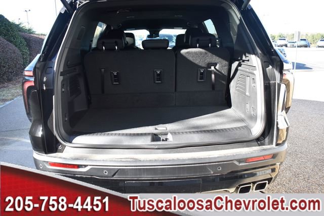 New 2025 Chevrolet Traverse LT w/ Midnight/Sport Edition image 9