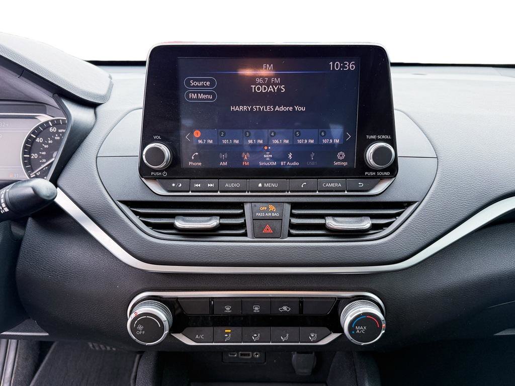 Used 2022 Nissan Altima 2.5 SV image 16