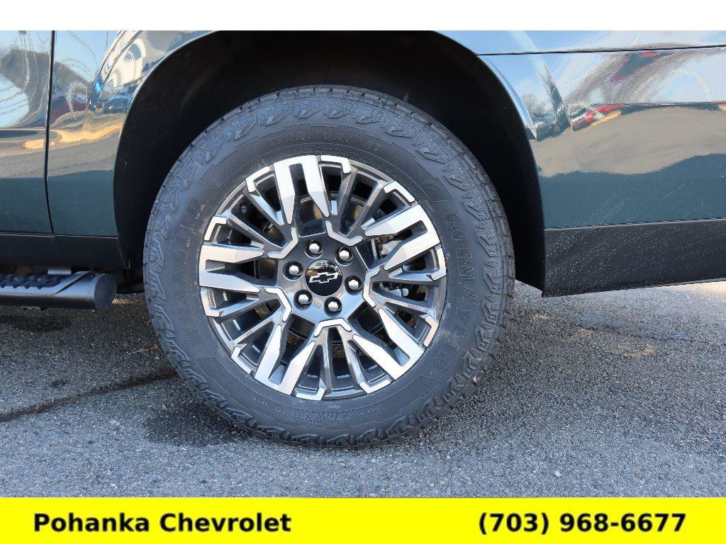 New 2026 Chevrolet Suburban Z71 w/ Z71 Off-Road Package image 31