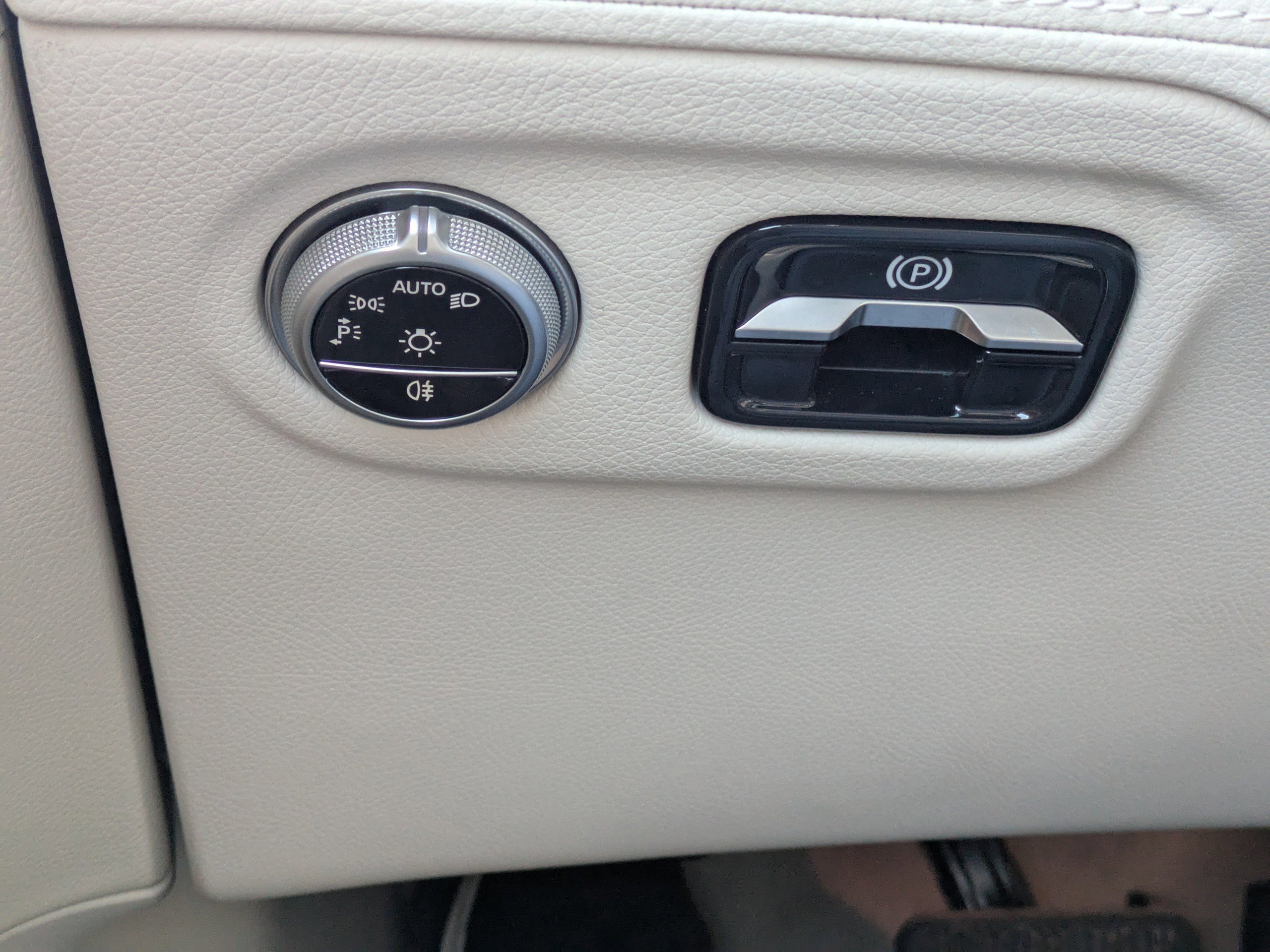 Certified 2023 Mercedes-Benz EQS 450+ SUV image 26