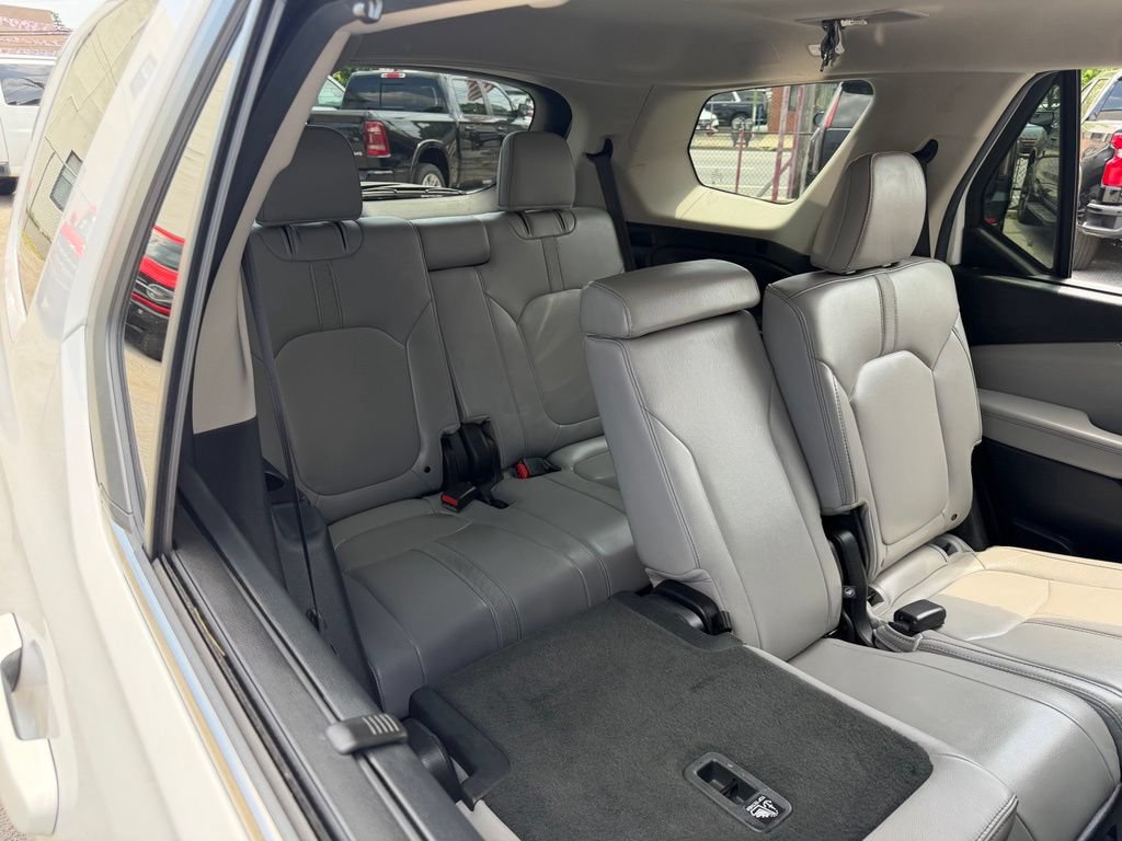 Used 2025 Honda Pilot EX-L image 14