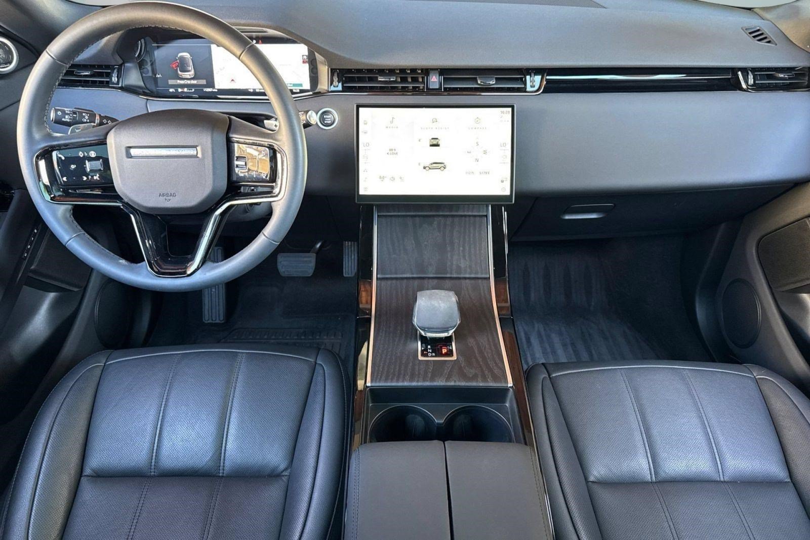 Used 2024 Land Rover Range Rover Evoque S AWD/4WD image 15