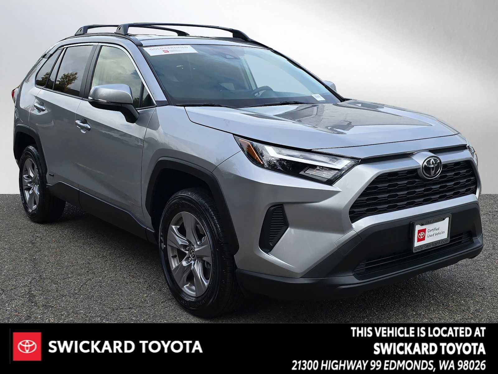 Certified 2025 Toyota RAV4 XLE image 1