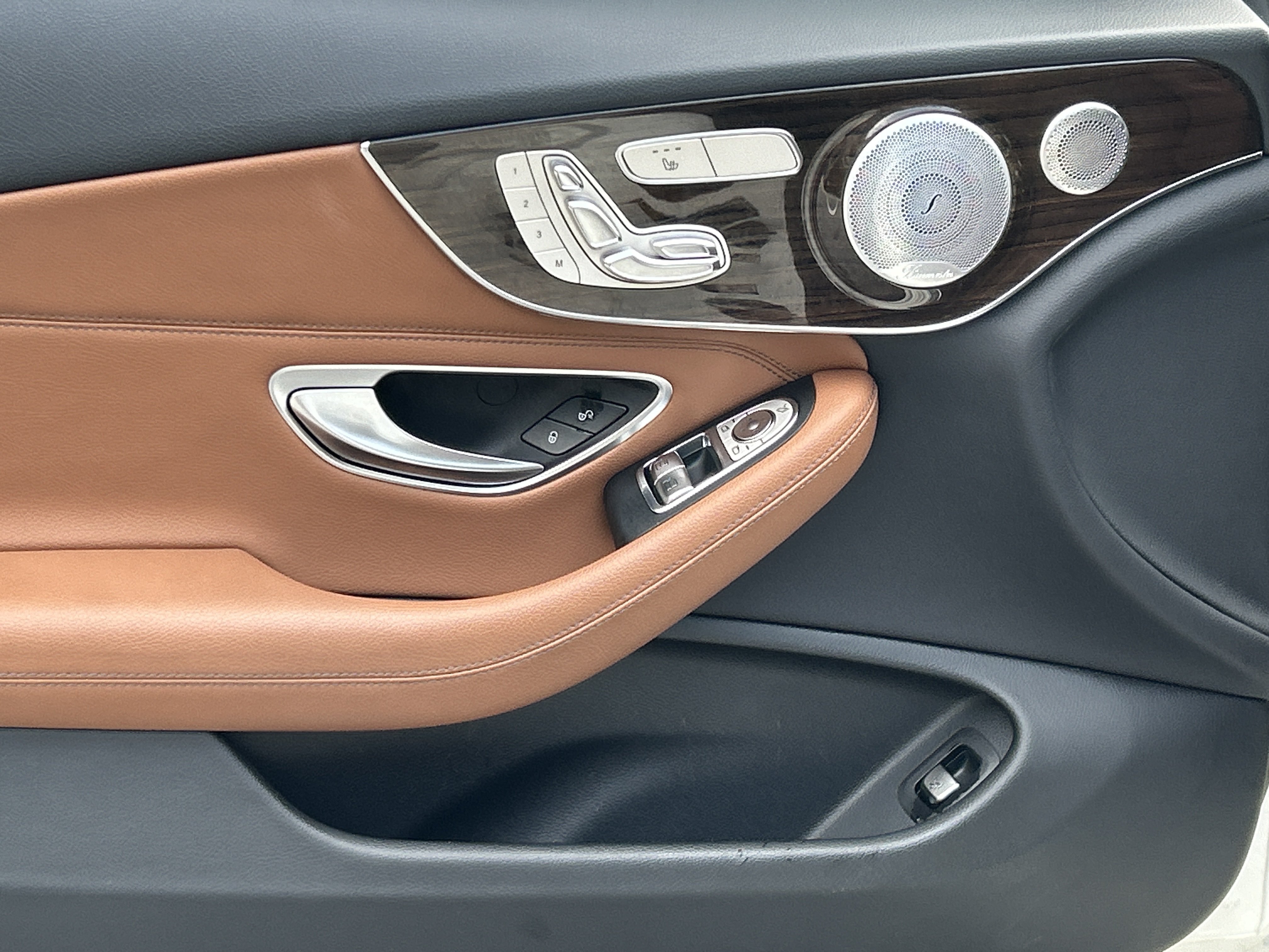 Used 2019 Mercedes-Benz C 300 Coupe image 17