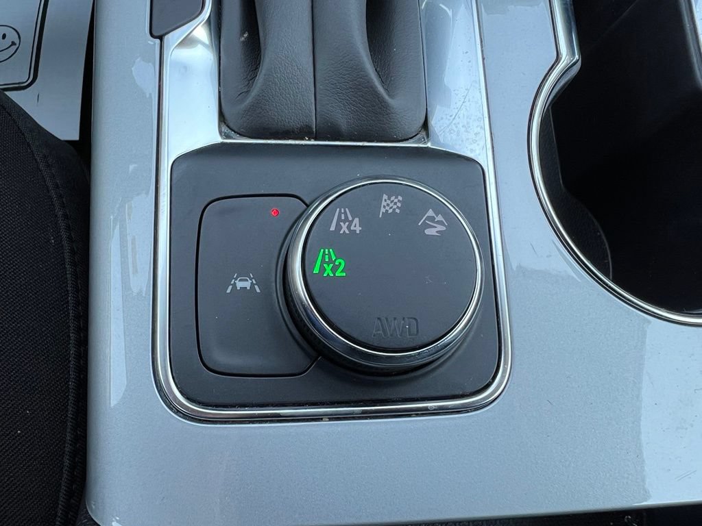 Used 2025 Chevrolet Blazer LT AWD/4WD image 37