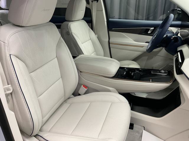 New 2026 Buick Enclave Avenir w/ Super Cruise Package AWD/4WD image 21