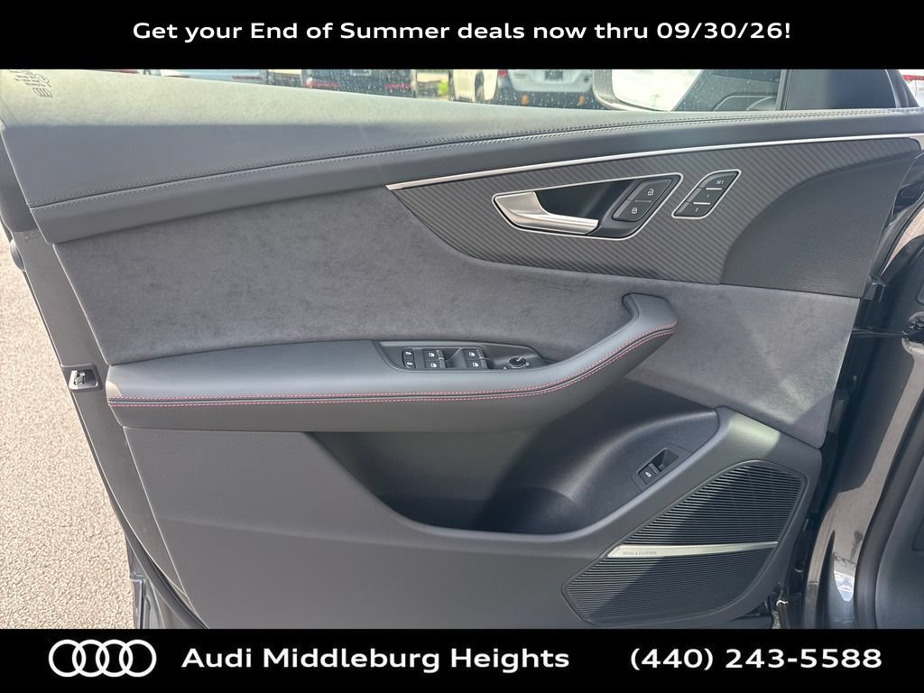 New 2027 Audi RS Q8 performance AWD/4WD image 10