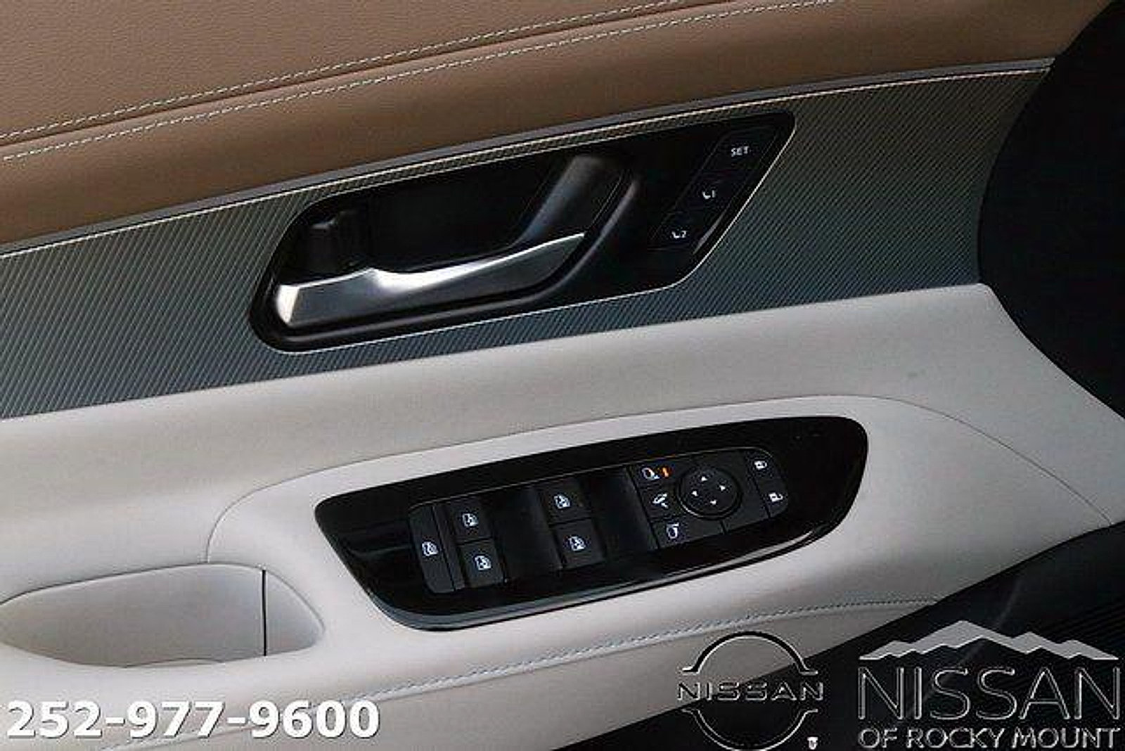 New 2026 Nissan Murano Platinum w/ Cargo Package AWD/4WD image 12