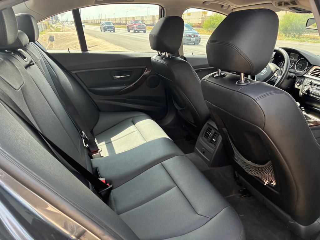 Used 2014 BMW 328i xDrive Sedan AWD/4WD image 31