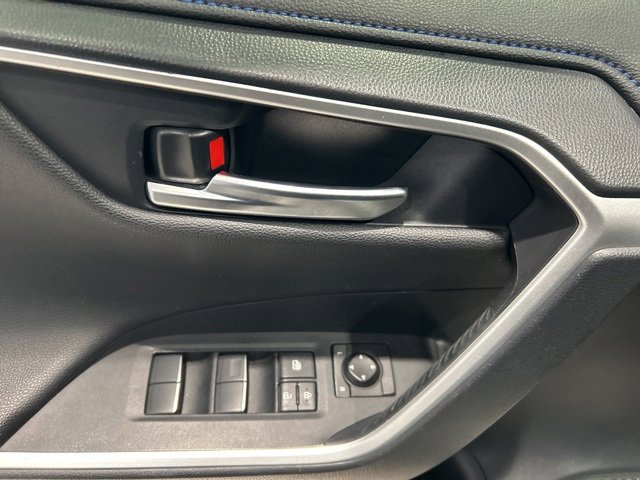 Used 2019 Toyota RAV4 XSE w/ Carpet Mat Package image 8