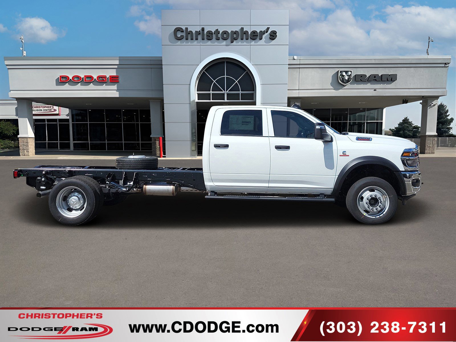 New 2026 RAM 5500 Tradesman image 2
