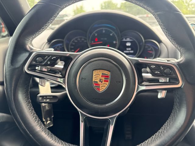 Used 2015 Porsche Cayenne Diesel AWD/4WD image 14