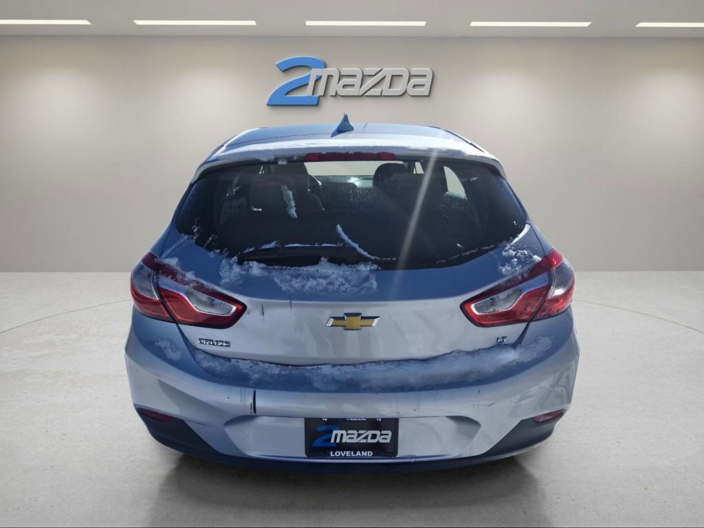 Used 2017 Chevrolet Cruze LT image 4