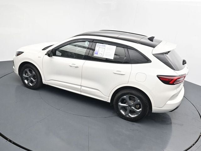 Certified 2024 Ford Escape ST-Line w/ Tech Pack #1 AWD/4WD image 30
