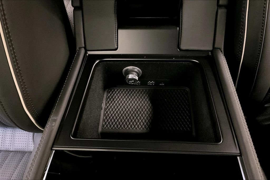 Used 2024 Bentley Continental GT Azure AWD/4WD image 28