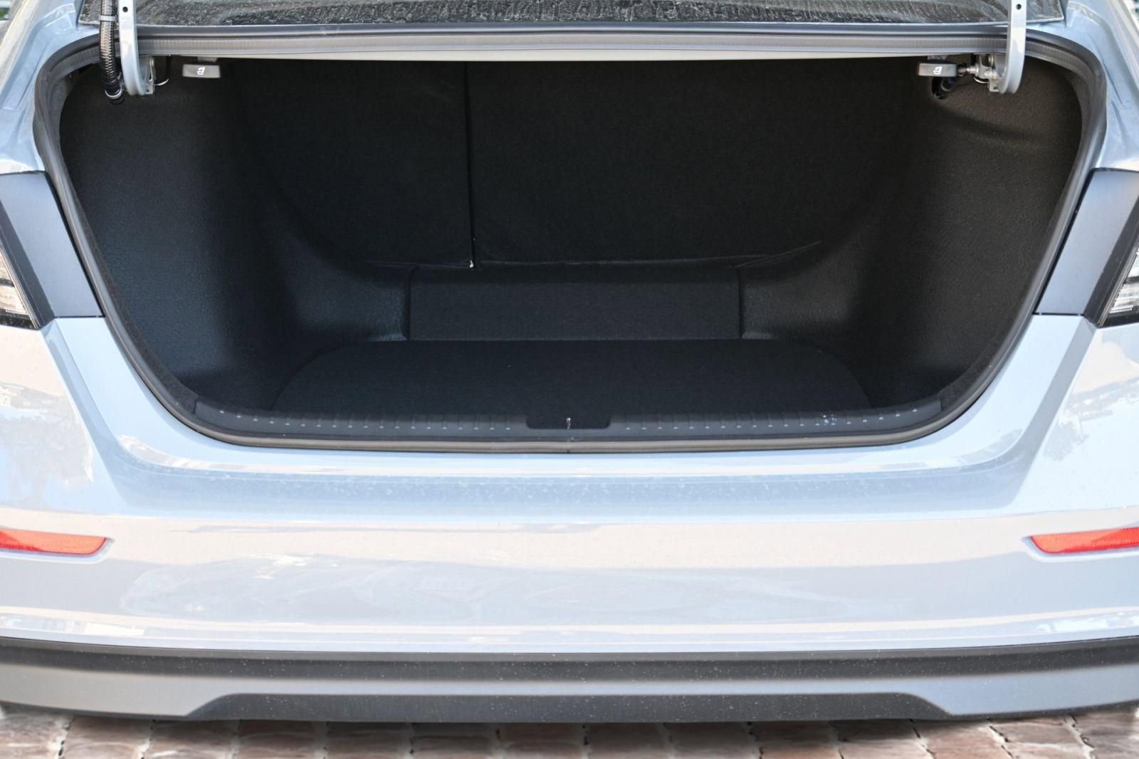 New 2026 Honda Accord SE image 9